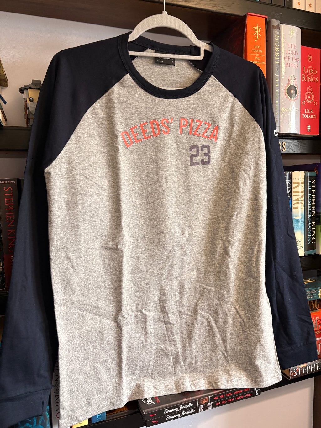 Deeds’ Pizza 23 Baseball Raglan Shirt - Mr Deeds Inspired Long Sleeve Baseball Tee