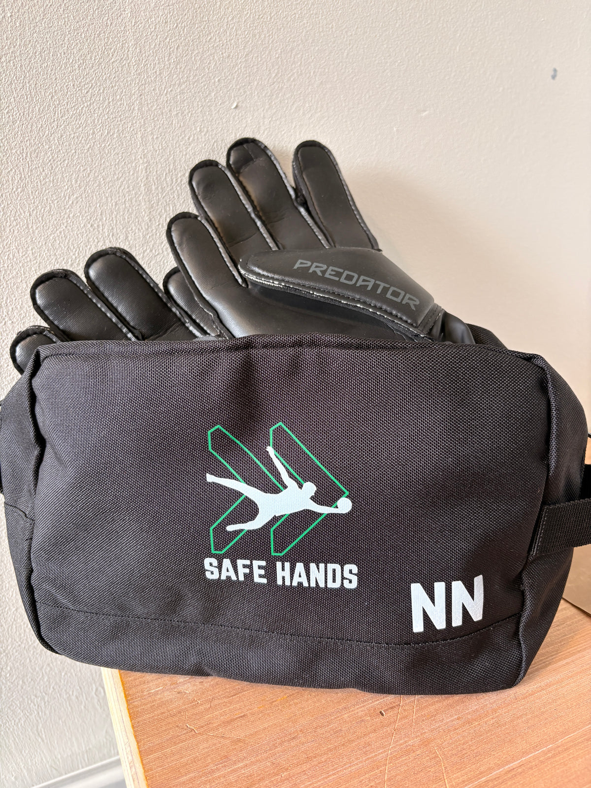 Safe Hands Goalkeeper Glove Bag