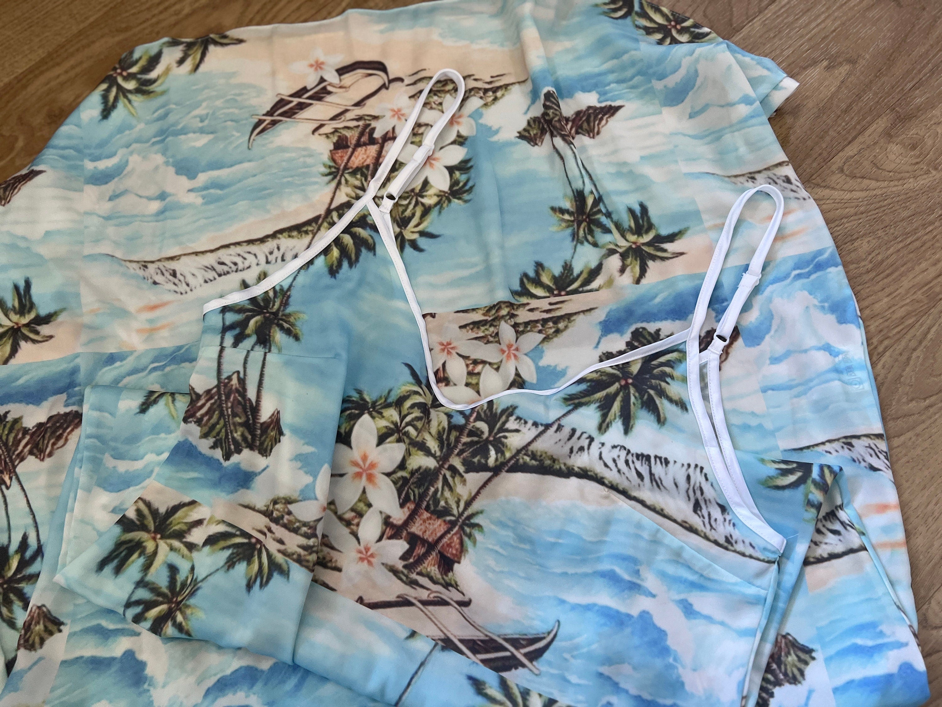 The One With the Hawaii Island Print Dress - Rachel Green Inspired
