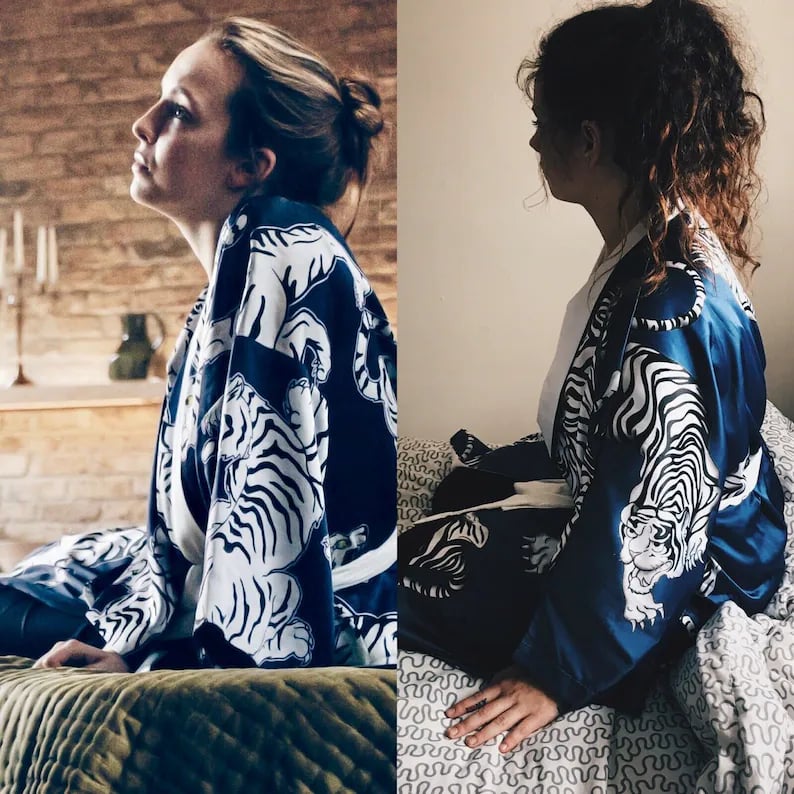 White Tiger Navy Kimono Silk Dressing Gown Knee Length Robe Villanelle