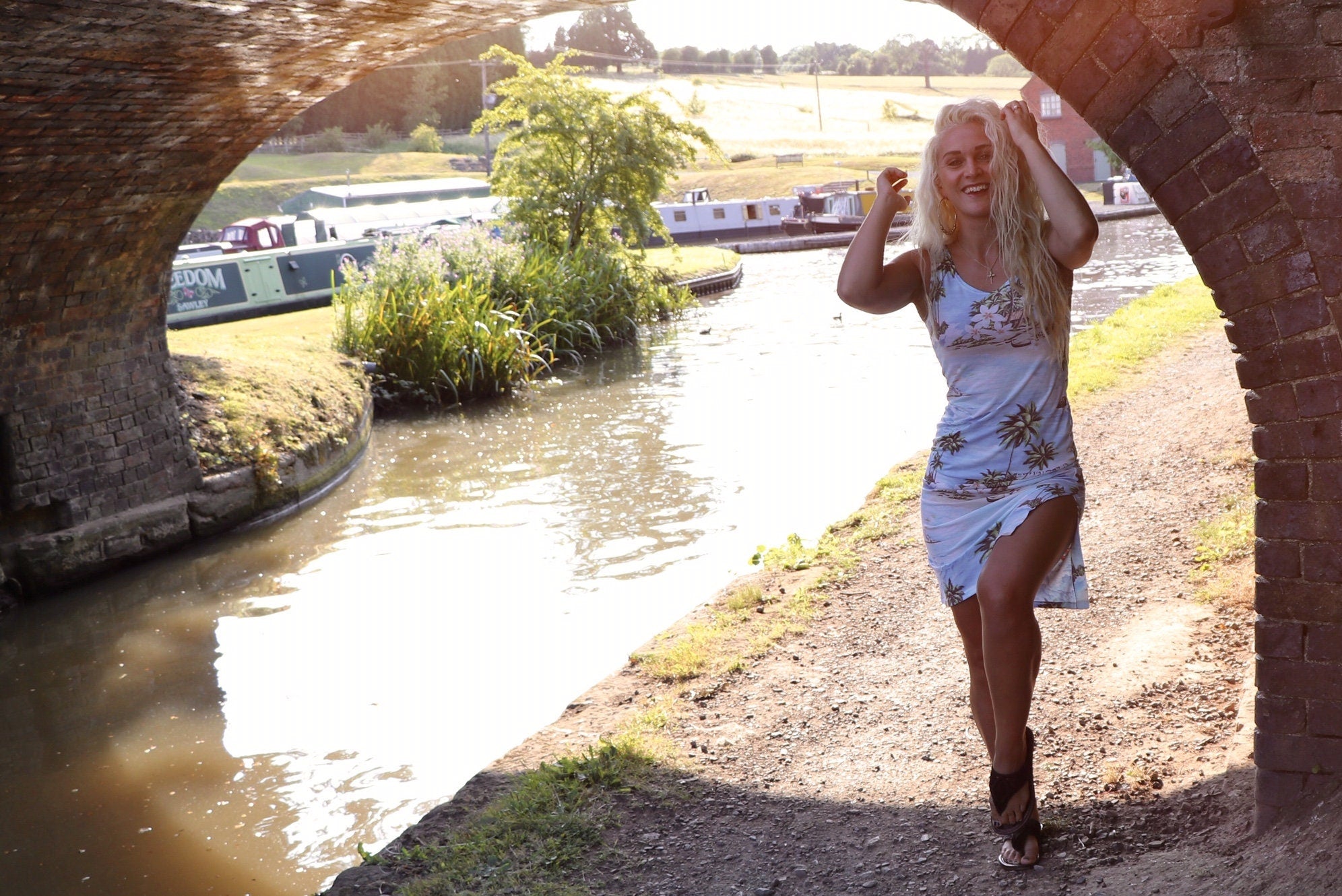 The One With the Hawaii Island Print Dress - Rachel Green Inspired