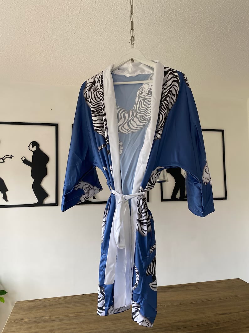 White Tiger Navy Kimono Silk Dressing Gown Knee Length Robe Villanelle