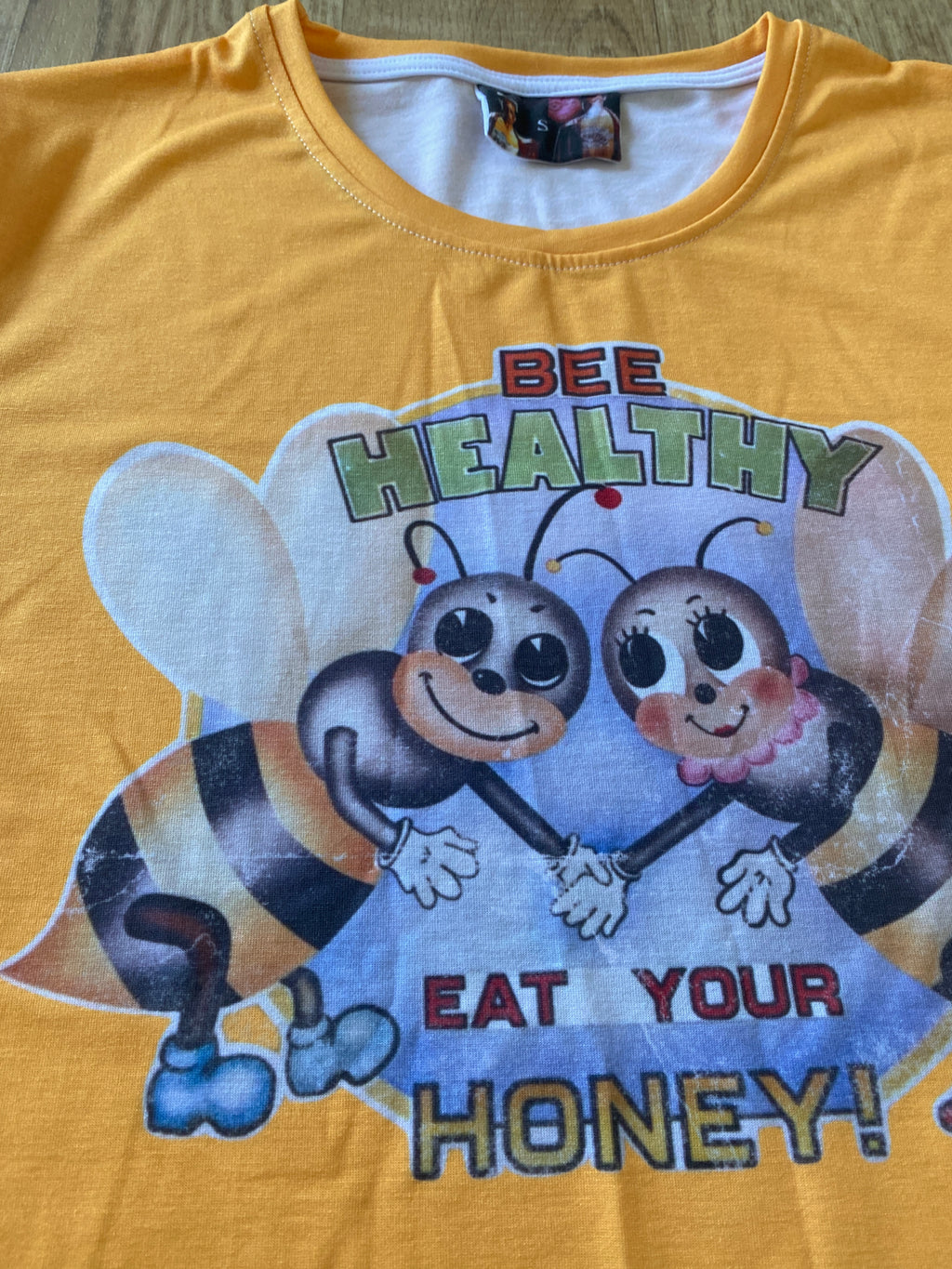 Bee Healthy Fight Club T-Shirt – Brad Pitt Movie Replica | Yellow Graphic Tee