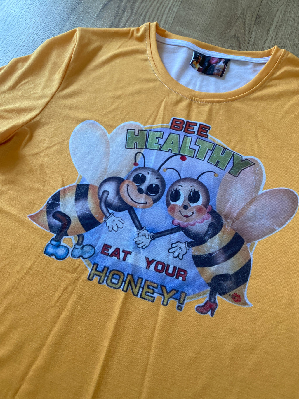 Bee Healthy Fight Club T-Shirt – Brad Pitt Movie Replica | Yellow Graphic Tee